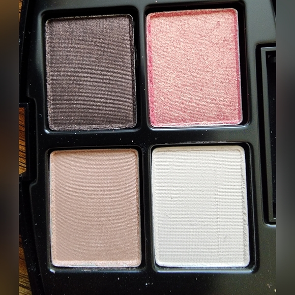 Lancome Gift - Picture 3 of 7